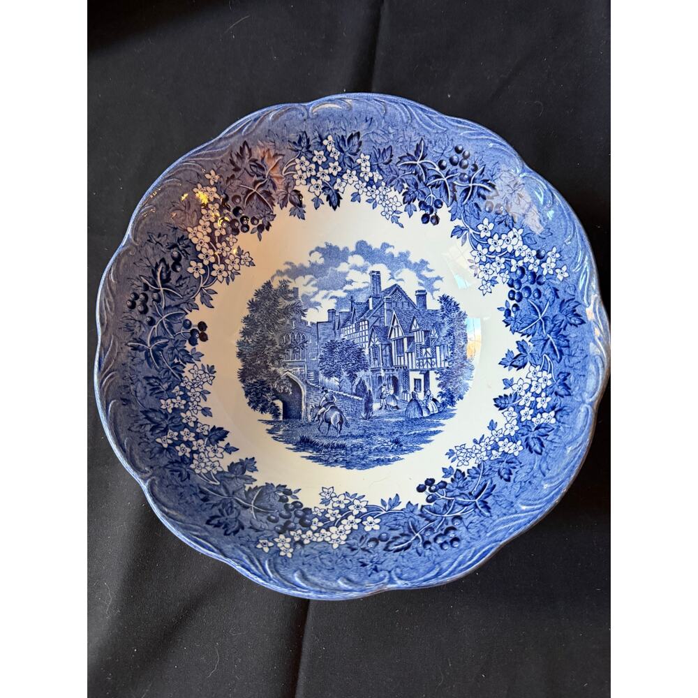 Romantic England West Gate & Leicester Hospital 8.5” Round Serving  bowl  Meakin